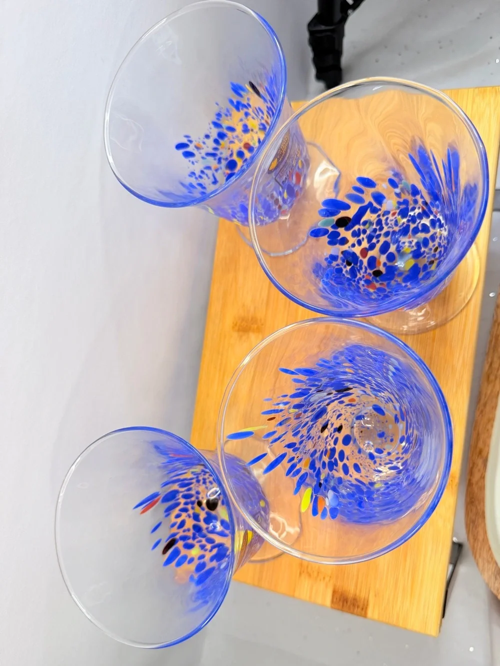 Set of 4 Murano White Cristal Hand Made In Italy Footed Glass Tumblers 4.75